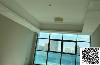 Apartment - 2 Bedrooms - 3 Bathrooms for sale in Gulfa Towers - Al Rashidiya 1 - Al Rashidiya - Ajman