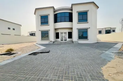 Villa - 5 Bedrooms - 7+ Bathrooms for rent in Al Garayen - Sharjah