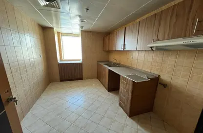 Apartment - 2 Bedrooms - 2 Bathrooms for rent in Al Khan - Sharjah