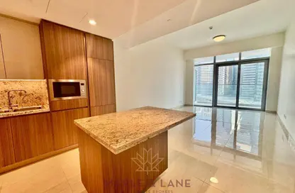 Apartment - 1 Bedroom - 1 Bathroom for rent in Imperial Avenue - Downtown Dubai - Dubai
