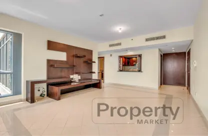 Apartment - 1 Bedroom - 1 Bathroom for sale in Golf Tower 2 - Golf Towers - The Views - Dubai