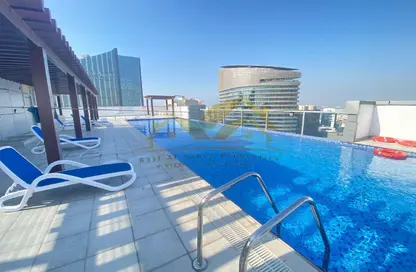 Apartment - 2 Bedrooms - 3 Bathrooms for rent in Titanium Tower - Al Karama - Dubai