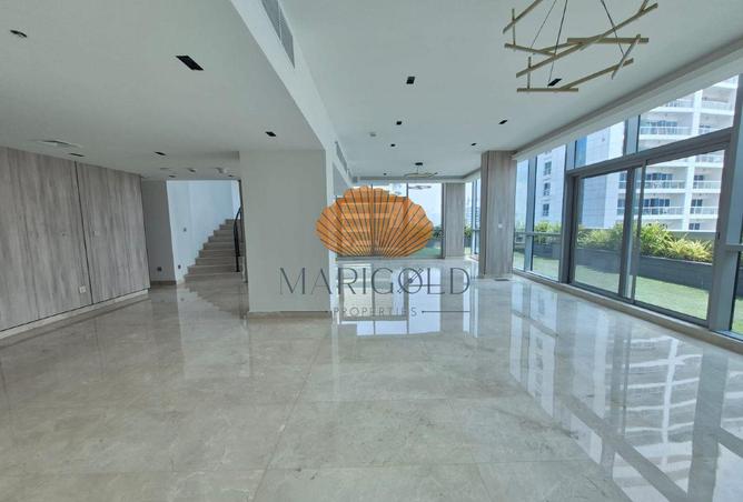 16077023 - Property Main Image