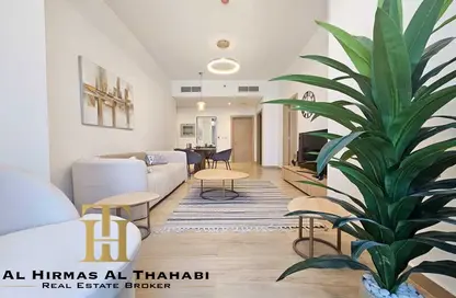 Apartment - 1 Bedroom - 2 Bathrooms for rent in Regina Tower - Jumeirah Village Circle - Dubai