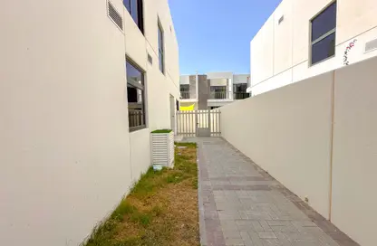Townhouse - 3 Bedrooms - 5 Bathrooms for sale in Janusia - The Roots DAMAC Hills 2 - Damac Hills 2 - Dubai
