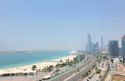 Apartment - 3 Bedrooms - 4 Bathrooms for rent in Bel Ghailam Tower - Corniche Road - Abu Dhabi