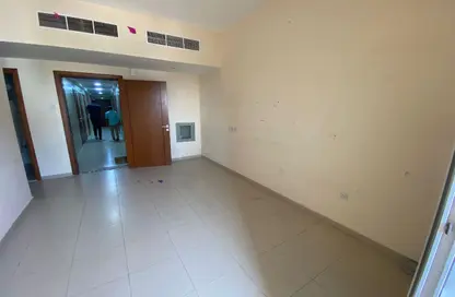 شقة - 2 غرف نوم - 2 حمامات للايجار في فلل الروضة 2 - 2  الروضة - الروضة - عجمان