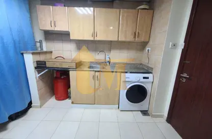 Apartment - 1 Bathroom for sale in Y-11 - England Cluster - International City - Dubai