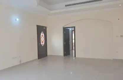 Villa - 5 Bedrooms - 6 Bathrooms for rent in Mohamed Bin Zayed City - Abu Dhabi