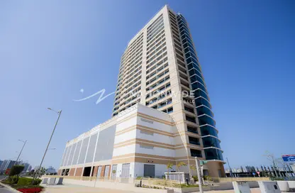 Apartment - Studio - 1 Bathroom for rent in Julphar Residence - Al Reem Island - Abu Dhabi