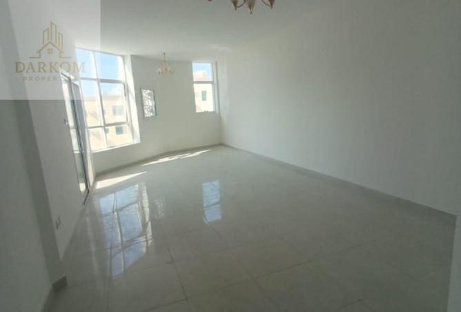 15618200 - Property Image 2