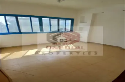 Apartment - 2 Bedrooms - 2 Bathrooms for rent in Al Murabaa - Al Ain