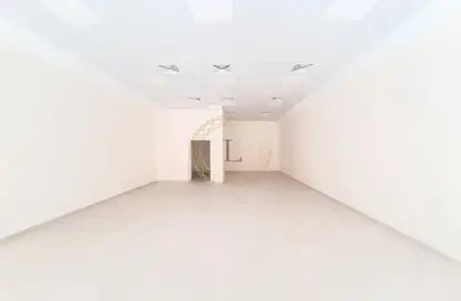 Shop - Studio for rent in Ndood Jham - Al Hili - Al Ain