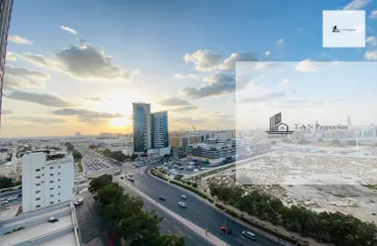 Apartment - 1 Bedroom - 2 Bathrooms for rent in The Waves Residences - Mankhool - Bur Dubai - Dubai