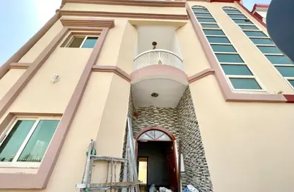 Villa - 4 Bedrooms - 5 Bathrooms for rent in Al Jazzat - Al Riqqa - Sharjah