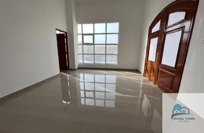 Apartment - 1 Bedroom - 2 Bathrooms for rent in Khalifa City A - Khalifa City - Abu Dhabi