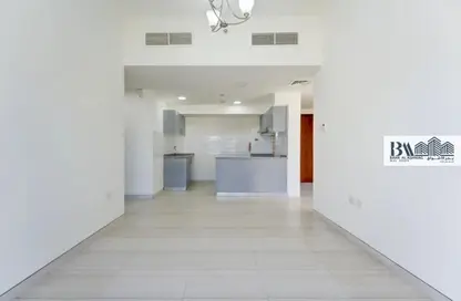 شقة - 2 غرف نوم - 2 حمامات للايجار في إس إس لوتاه ريزيدنس - قرية الجميرا سركل - دبي