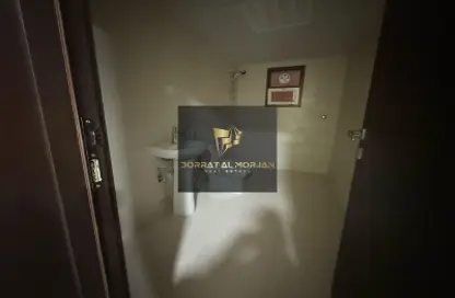 Apartment - 2 Bedrooms - 2 Bathrooms for rent in Al Mina Building - Al Rawda 2 - Al Rawda - Ajman