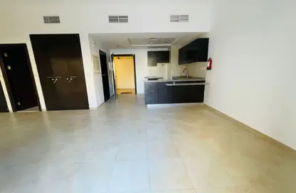 Apartment - Studio - 1 Bathroom for rent in Al Thamam - Remraam - Dubai Land - Dubai