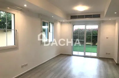 Villa - 2 Bedrooms - 3 Bathrooms for sale in Springs 11 - The Springs - Dubai