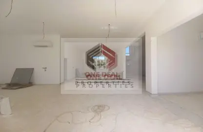 Villa - Studio - 7+ Bathrooms for rent in Al Jimi - Al Ain