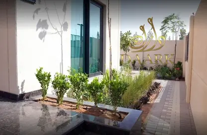 Townhouse - 4 Bedrooms - 4 Bathrooms for sale in Sharjah Sustainable City - Sharjah