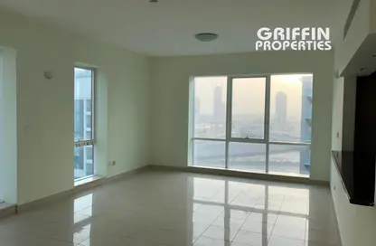 Apartment - 2 Bedrooms - 3 Bathrooms for rent in Golf Tower - Dubai Sports City - Dubai