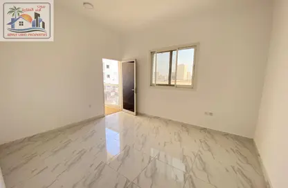 شقة - غرفة نوم - 2 حمامات للايجار في الجرف 3 - الجرف - عجمان وسط المدينة - عجمان