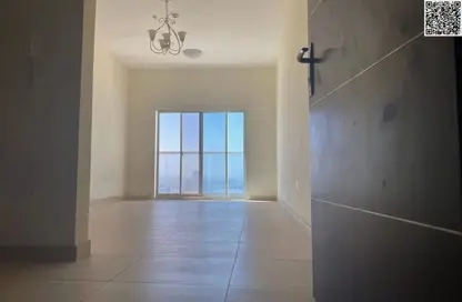 Apartment - 2 Bedrooms - 2 Bathrooms for rent in Al Jurf 2 - Al Jurf - Ajman Downtown - Ajman