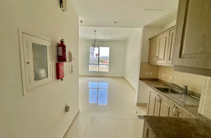Apartment - Studio - 1 Bathroom for rent in Al Qusais Building - Al Qusais Residential Area - Al Qusais - Dubai