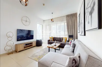 Living Room image for: Apartment - 2 Bedrooms - 3 Bathrooms for rent in 29 Burj Boulevard Tower 1 - 29 Burj Boulevard - Downtown Dubai - Dubai, Image 1