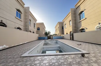 Villa - 4 Bedrooms - 6 Bathrooms for rent in Sharqan - Al Heerah - Sharjah