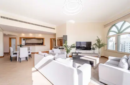 Apartment - 3 Bedrooms - 4 Bathrooms for sale in Jash Falqa - Shoreline Apartments - Palm Jumeirah - Dubai