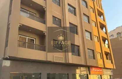 عمارة بالكامل - غرفة نوم - 1 حمام للبيع في المجرة - الشرق - الشارقة