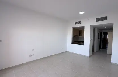 Apartment - Studio - 1 Bathroom for rent in Zen Cluster - Discovery Gardens - Dubai