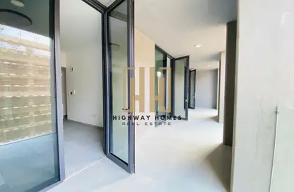 شقة - 2 غرف نوم - 3 حمامات للايجار في طراز 2 - الجادة - الشارقة