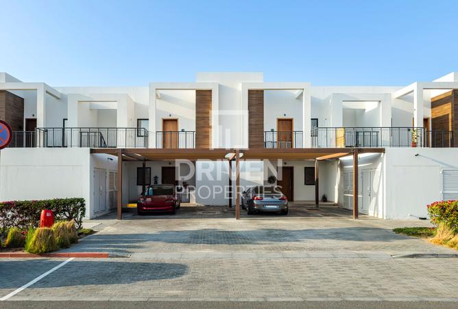 16000063 - Property Main Image