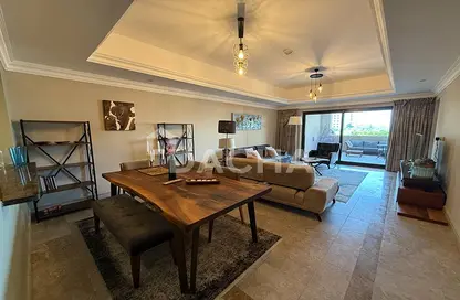 Apartment - 1 Bedroom - 2 Bathrooms for rent in The Fairmont Palm Residence South - The Fairmont Palm Residences - Palm Jumeirah - Dubai