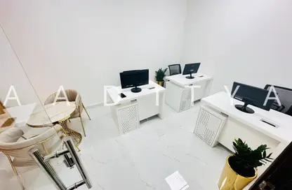 مكتب - استوديو - 1 حمام للايجار في ريم ريزدنسي - الكرامة - دبي