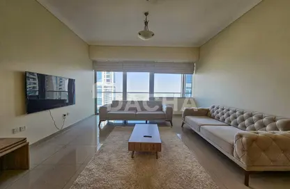 شقة - غرفة نوم - 2 حمامات للايجار في أوشن هايتس - دبي مارينا - دبي