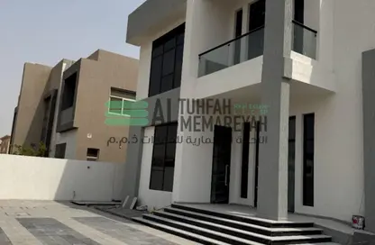 Villa - 5 Bedrooms - 7 Bathrooms for sale in Hoshi 1 - Hoshi - Al Badie - Sharjah