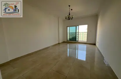 Apartment - 2 Bedrooms - 2 Bathrooms for rent in Jamal Abdul Nasser Street - Al Majaz - Sharjah