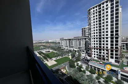 Apartment - 2 Bedrooms - 2 Bathrooms for rent in Parkviews - Town Square - Dubai