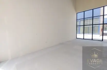Shop - Studio - 1 Bathroom for rent in Gate Tower 1 - Musheiref - Ajman