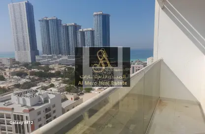 Apartment - 1 Bedroom - 2 Bathrooms for rent in Cornish Tower - Al Rumaila - Ajman