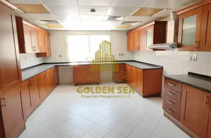 Villa - 6 Bedrooms - 7+ Bathrooms for rent in Al Nahyan - Abu Dhabi