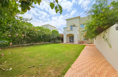 Villa - 2 Bedrooms - 2 Bathrooms for rent in Springs 3 - The Springs - Dubai