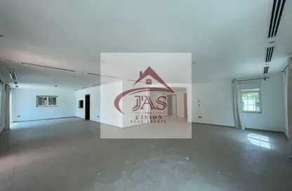 Villa - 5 Bedrooms - 6 Bathrooms for rent in Legacy - Jumeirah Park - Dubai