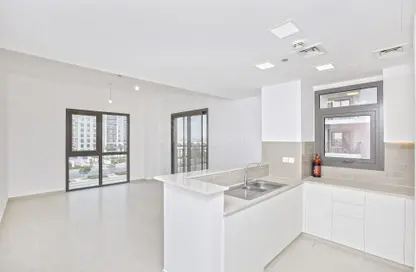 Apartment - 3 Bedrooms - 4 Bathrooms for rent in Zahra Apartments 2B - Zahra Apartments - Town Square - Dubai