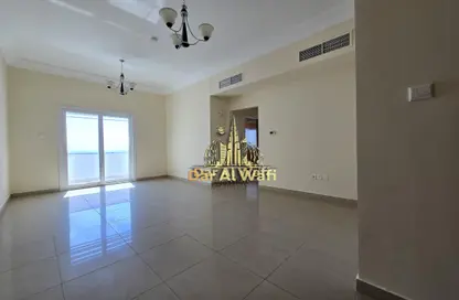 شقة - 2 غرف نوم - 2 حمامات للايجار في شارع بوخارا ​ - النهدة - الشارقة